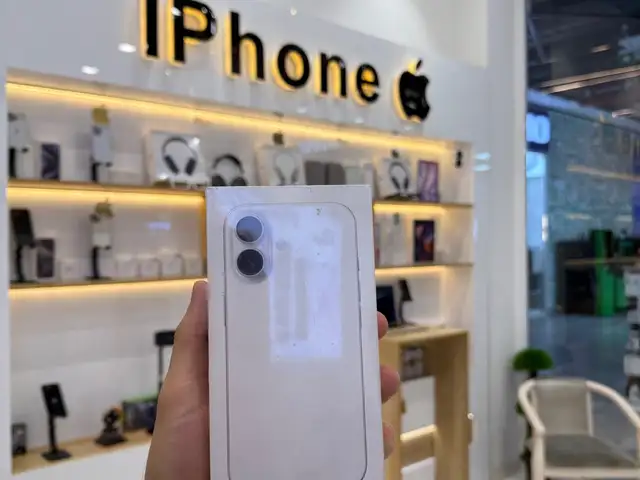 Apple iPhone 17, 256 gb, White, Душанбе