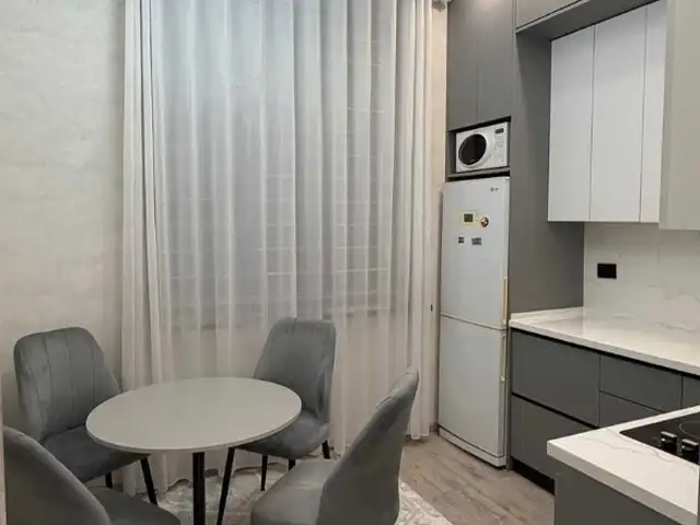 2-комн. квартира, 2 этаж, 75 м², 19 мкр, Хуҷанд