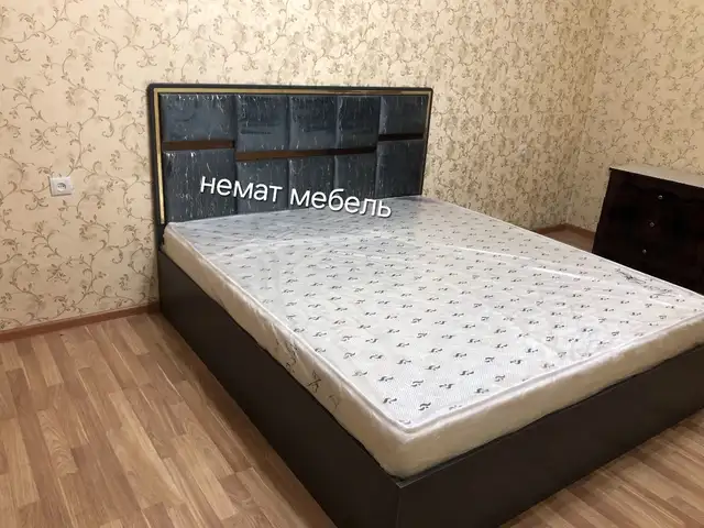 Двуспальная кровать, Душанбе