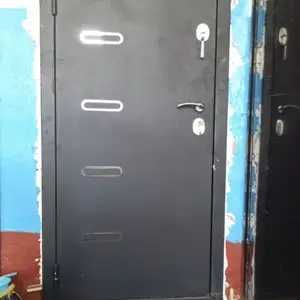 Входная дверь, Душанбе