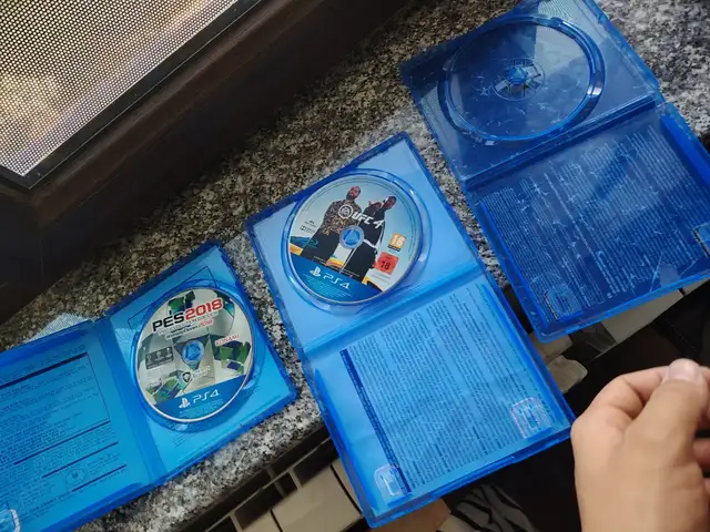 Диск UFc4 ps18, Истаравшан
