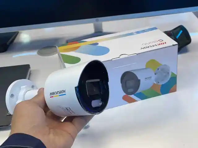 Камера наружный IP Hikvision DS 2CD1047G0 L Color Vu 4Mp, Худжанд