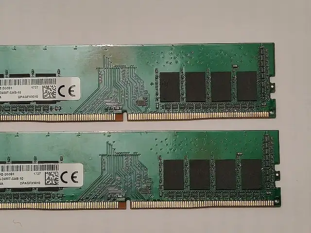 Оперативная память 16gb DDR4, Бохтар (Курган-Тюбе)