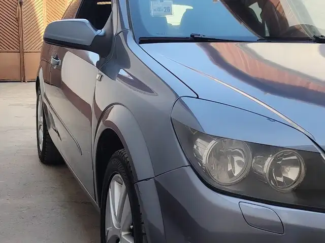 Opel Astra H