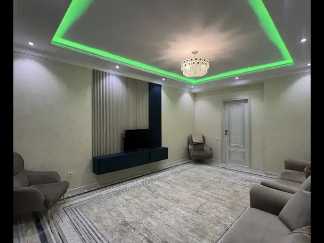 2-комн. квартира, 16 этаж, 105м², Исмоили Сомони, Душанбе