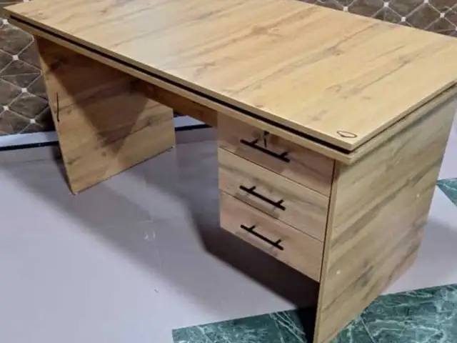 Стол, Душанбе