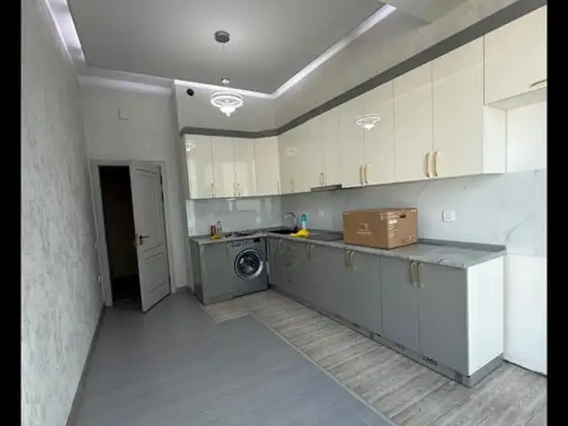 2-комн. квартира, 13 этаж, 103м², сомони, Душанбе