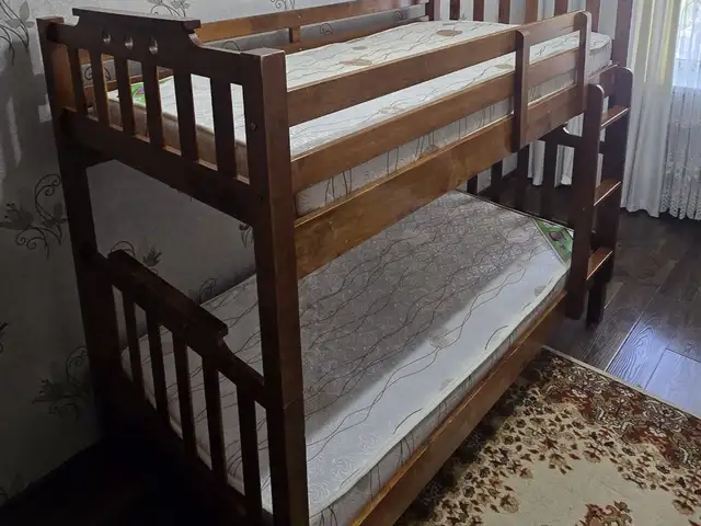 Двухъярусная кровать, Душанбе