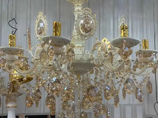 Люстра, Душанбе