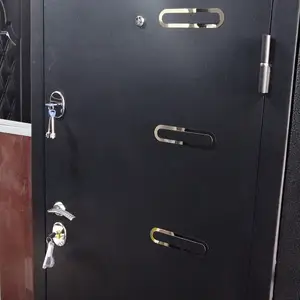Дверь, Душанбе