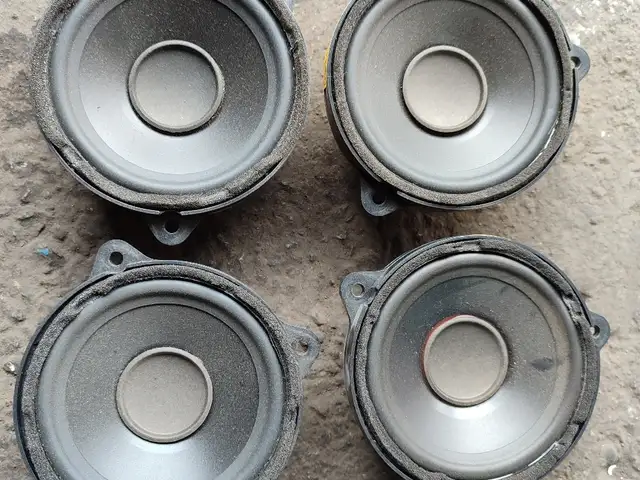 Динамик магнитофон Range Rover Meridian, Душанбе