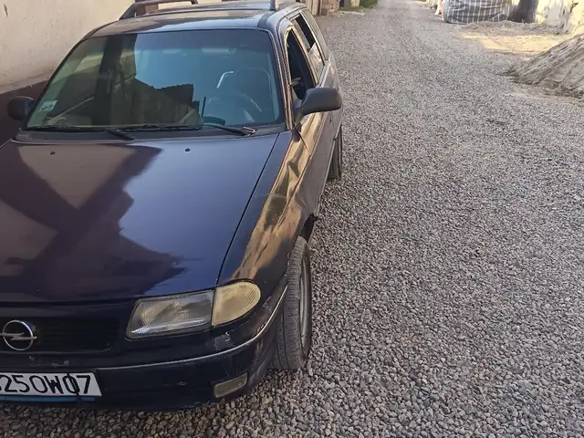 Opel Astra F