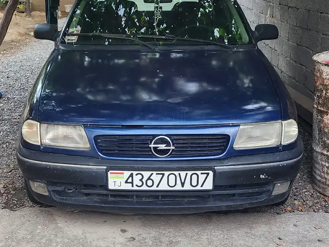 Opel Astra F