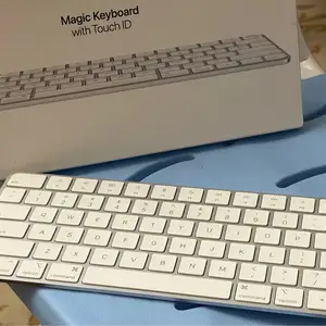 Клавиатура Apple Magic Keyboard Touch ID, Душанбе