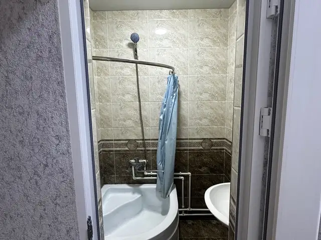 3-комн. квартира, 1 этаж, 70м², ул. Курчатова, Бустон (Чкаловск)