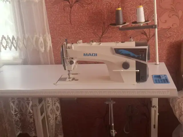 Мошинаи дарздузии MAQI, Душанбе
