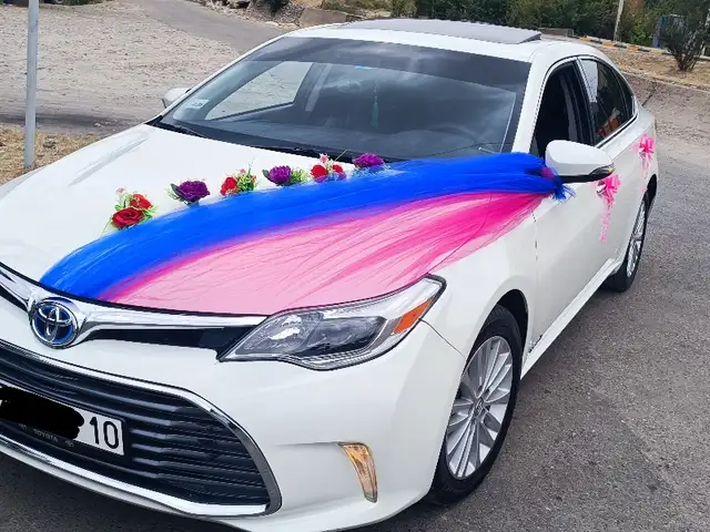 Аренда Toyota Avalon с водителем, Душанбе