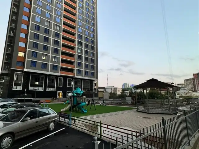 2-комн. квартира, 3 этаж, 84 м², Дом печать, Душанбе