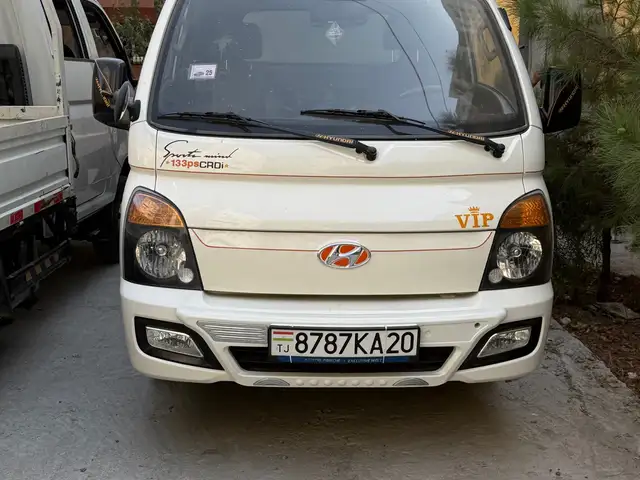 Бортовой автомобиль Hyundal porter 2 LUX2016, Душанбе