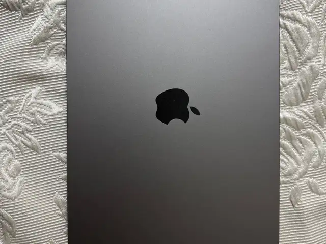 Ноутбук MacBook m2, Хуҷанд
