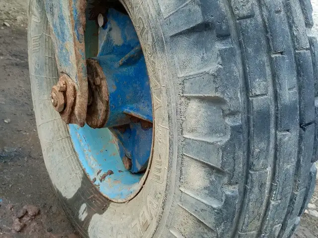 Балони прицеп, Гиссар