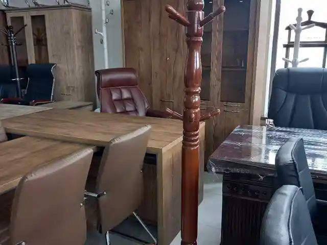 Вешалка, Душанбе