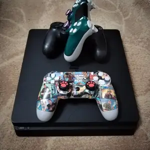 Игровая приставка PlayStation 4 Slim, Душанбе