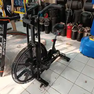 Велотренажёр Assault Airbike, Душанбе