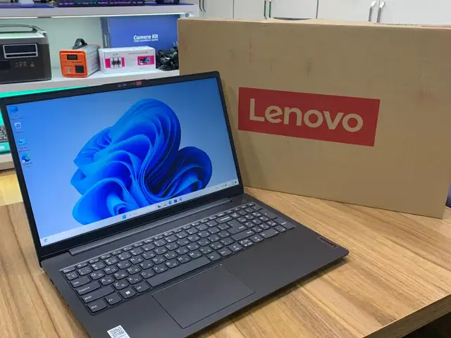 Ноутбук Lenovo V15 G4 i5-13420H / 8GB / 512GB SSD, Душанбе