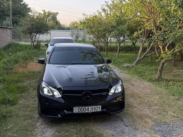 Mercedes-Benz E class