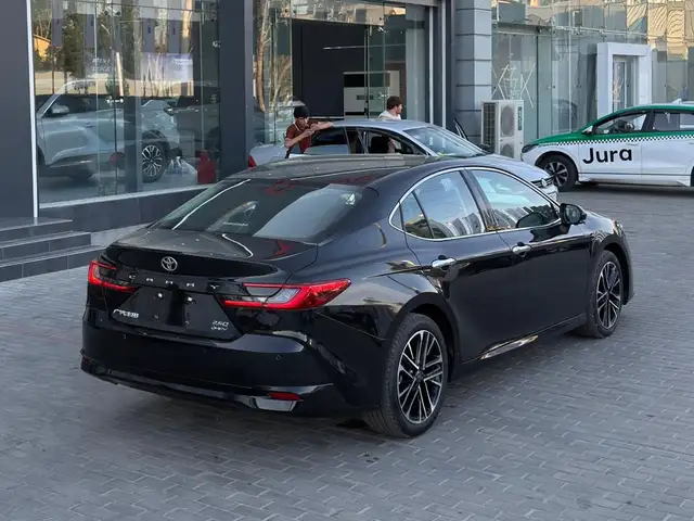 Toyota Camry, 2026, Душанбе - 5