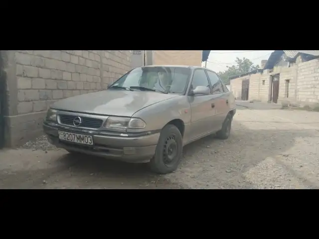 Opel Astra F