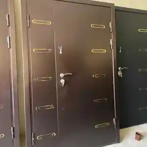 Железная дверь, Душанбе