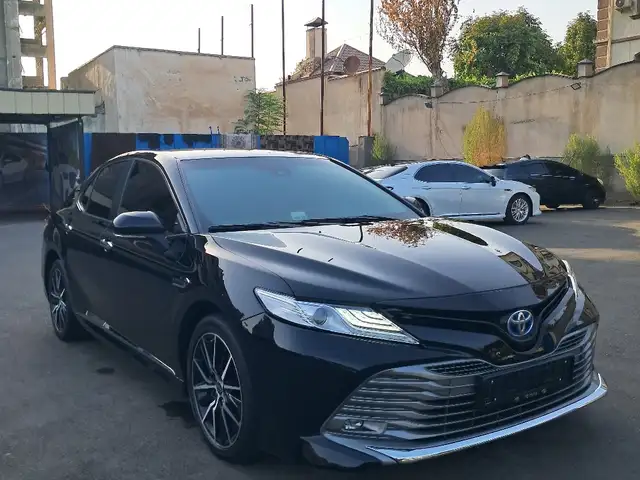 Toyota Camry, 2018, Душанбе - 3