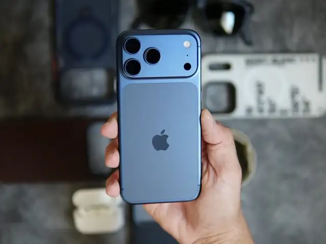 Apple iPhone 17 Pro Max, 512 gb, Silver Дубликат, Бохтар (Курган-Тюбе)