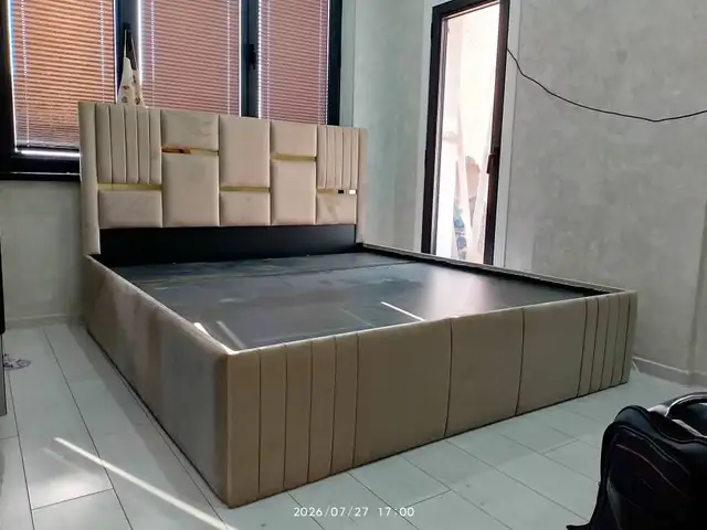 Кровать двуспальная, Душанбе