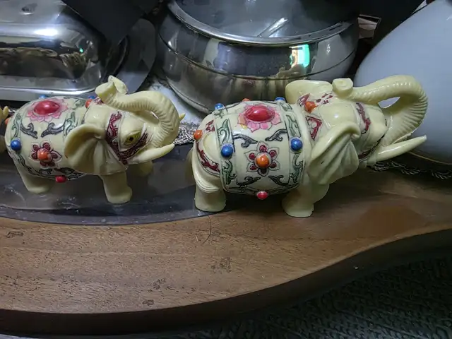 Статуэтки слоны, Душанбе