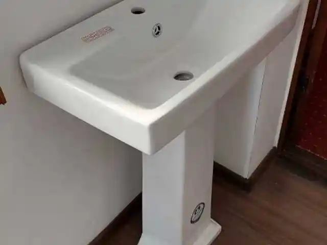 Раковина со стойкой, Душанбе