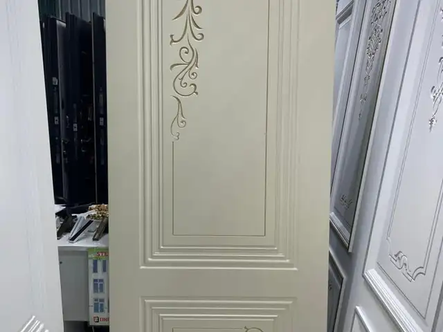 Эмалированная дверь, Душанбе