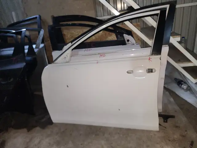 Передняя дверь от Toyota Camry 2, Худжанд