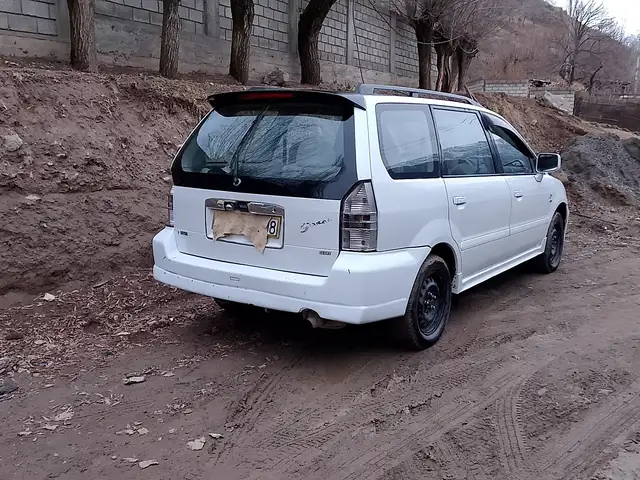 Mitsubishi Grandis