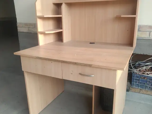 Компьютерный стол, Худжанд