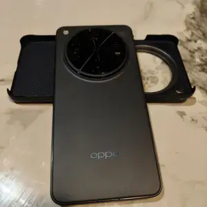 Oppo Find X8 Ultra 16/1TB, Душанбе