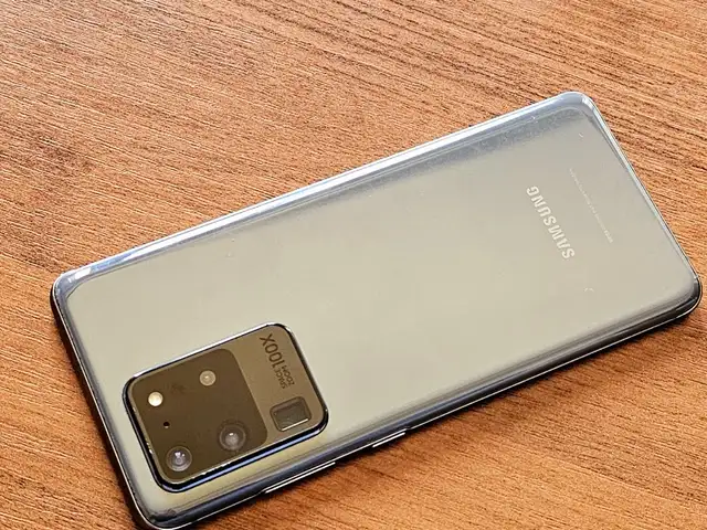 Samsung Galaxy S20 Ultra 5G 256Gb, Хуҷанд