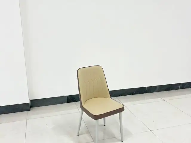 Стул, Душанбе
