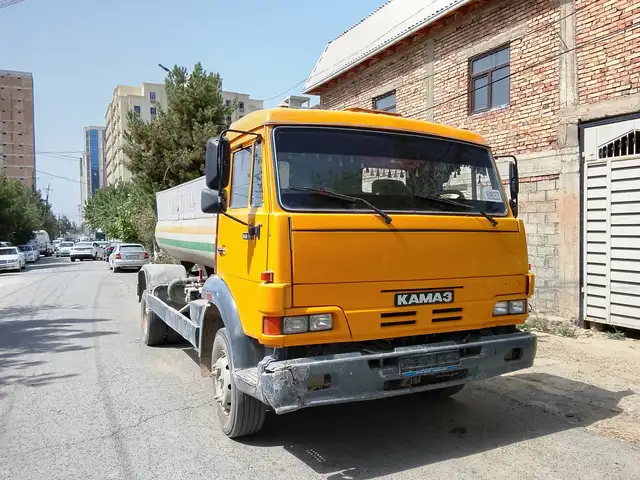 Автоцистерна Камаз, 2007, Душанбе