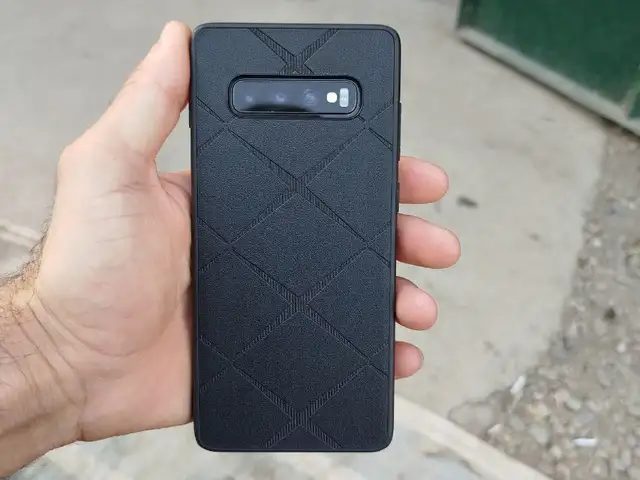 Samsung Galaxy S10+, Душанбе