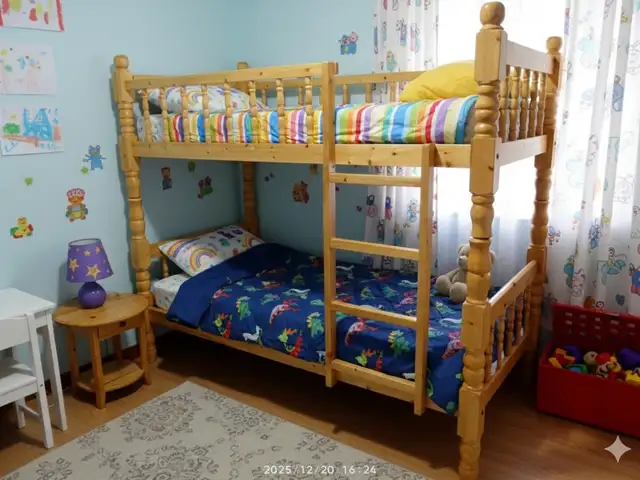 Двухъярусная кровать, Душанбе