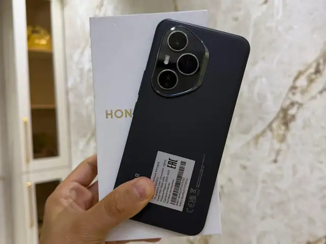 Huawei Honor 400 Pro 5G 12/512GB, Душанбе