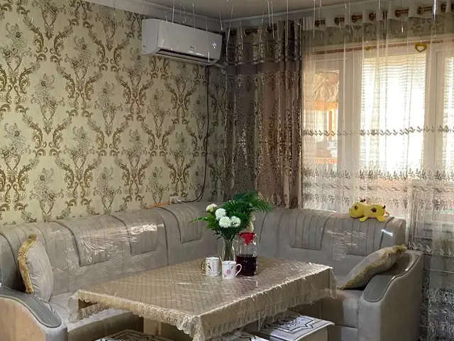 2-комн. квартира, 4 этаж, 45 м², 32 мкр, Худжанд